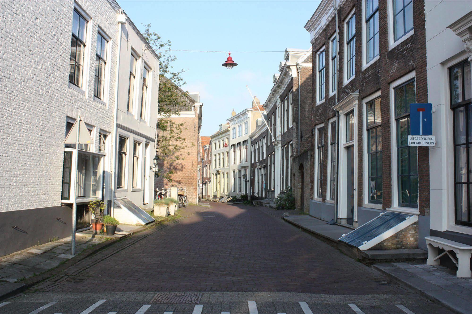 B&B 'T Poorthuys Middelburg Exterior photo